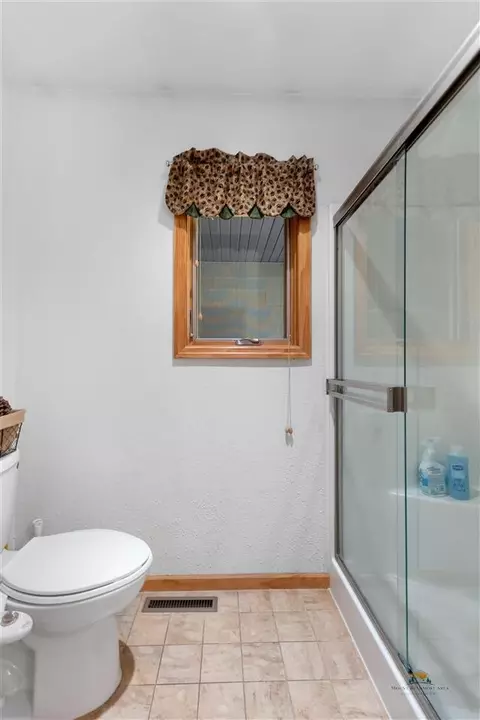 11585 War Bonnet Rd, Custer, SD 57730 photo 22