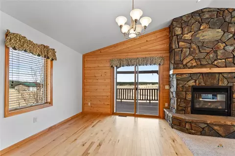 11585 War Bonnet Rd, Custer, SD 57730 photo 13