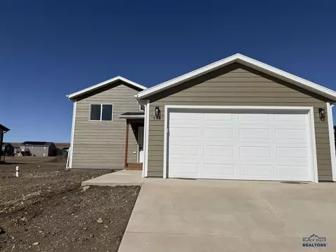 888 Vicksburg St, Box Elder, SD 57719