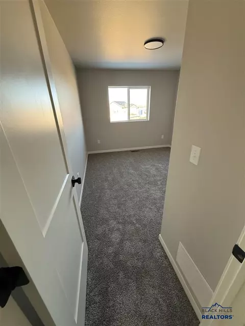 888 Vicksburg St, Box Elder, SD 57719 photo 14