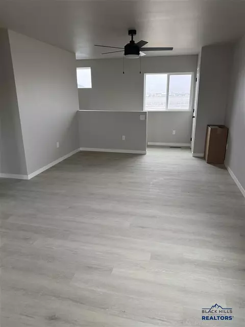 888 Vicksburg St, Box Elder, SD 57719 photo 6