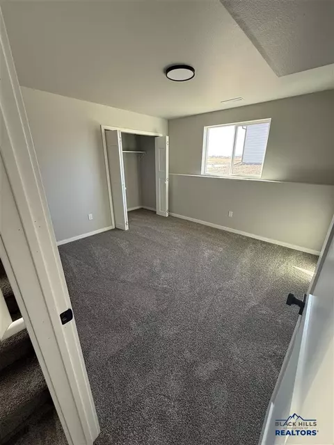 888 Vicksburg St, Box Elder, SD 57719 photo 10