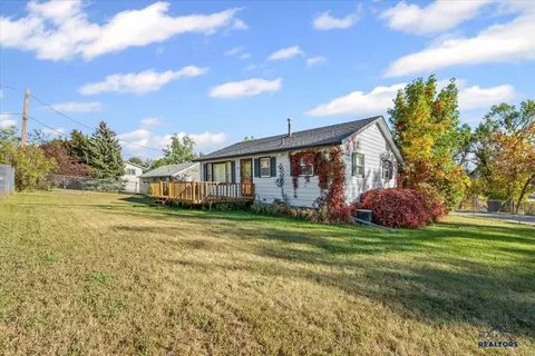 1514 Jackson St, Sturgis, SD 57785 photo 18