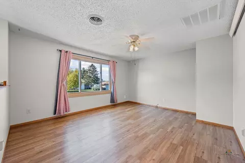 712 S 32nd St, Spearfish, SD 57783 photo 3
