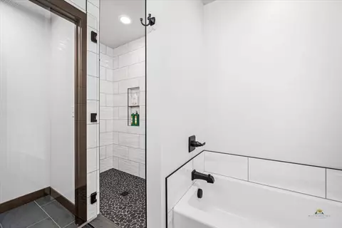 Bath - 7758 Brooks Loop, Spearfish, SD 57783 photo 3 of 5