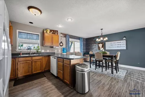 2620 5th Ave, Spearfish, SD 57783 photo 9