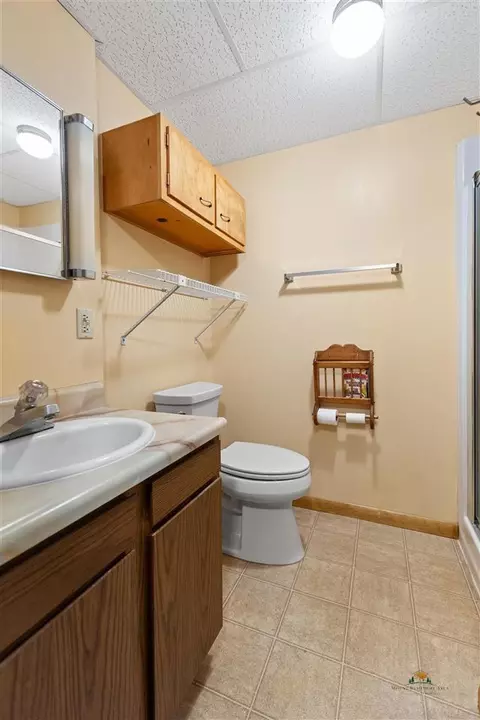 Bath - 1226 5, Custer, SD 57730 photo 4 of 4