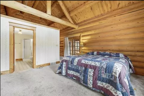 Bedroom - 1226 5, Custer, SD 57730 photo 2 of 4