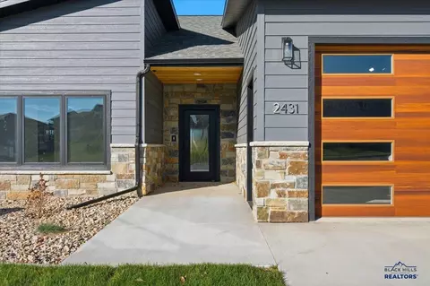 2431 Malibu Loop, Sturgis, SD 57785 photo 2