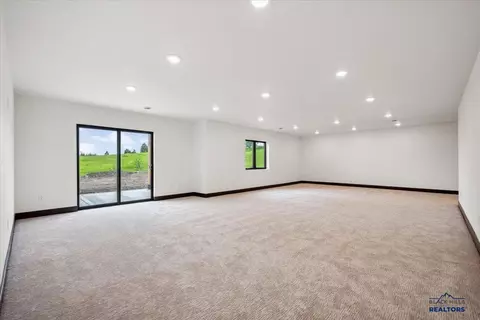 2431 Malibu Loop, Sturgis, SD 57785 photo 23