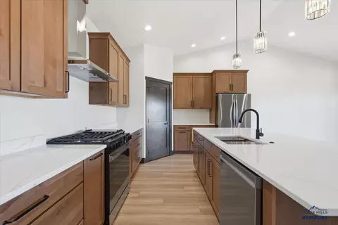 2431 Malibu Loop, Sturgis, SD 57785 photo 8