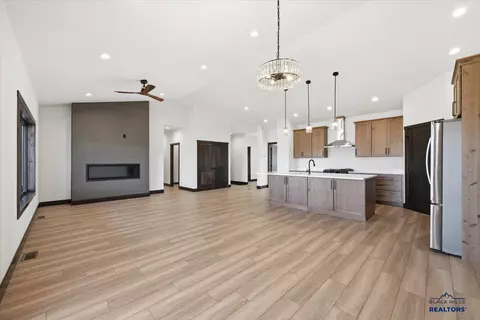 2431 Malibu Loop, Sturgis, SD 57785 photo 6