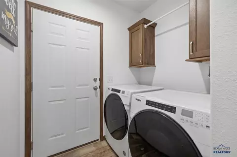 12354 Tin Cup Trl, Custer, SD 57730 photo 17