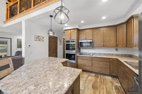 12354 Tin Cup Trl, Custer, SD 57730 photo 9