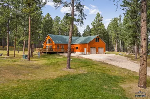12354 Tin Cup Trl, Custer, SD 57730 photo 2