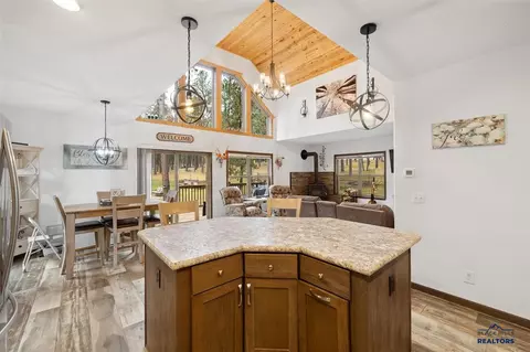 12354 Tin Cup Trl, Custer, SD 57730 photo 11