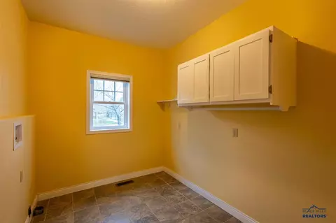 4019 Ward Ave, Spearfish, SD 57783 photo 14