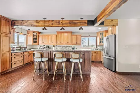 Kitchen - 18947 Dillinger Rd, Newell, SD 57760 photo 1 of 3