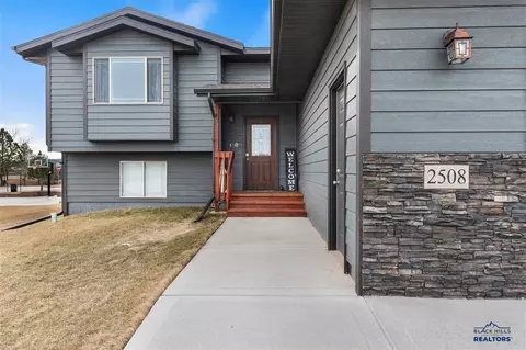 2508 Meadows Dr, Sturgis, SD 57785 photo 4