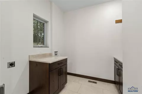 25809 Sidney Trl, Custer, SD 57730 photo 24