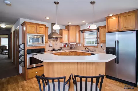 1009 E St, Edgemont, SD 57735 photo 6
