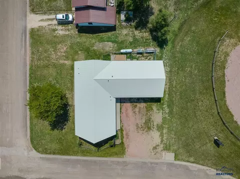 1009 E St, Edgemont, SD 57735 photo 25