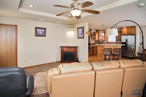 1009 E St, Edgemont, SD 57735 photo 5