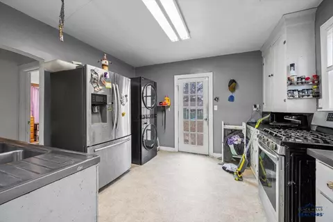 914 State St, Belle Fourche, SD 57717 photo 8