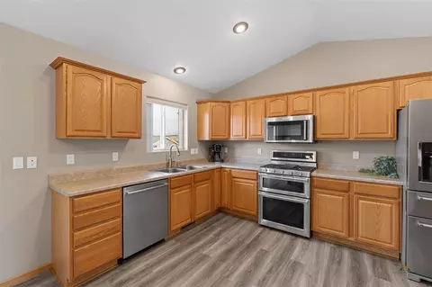 7150 Castlewood Dr, Summerset, SD 57718 photo 6