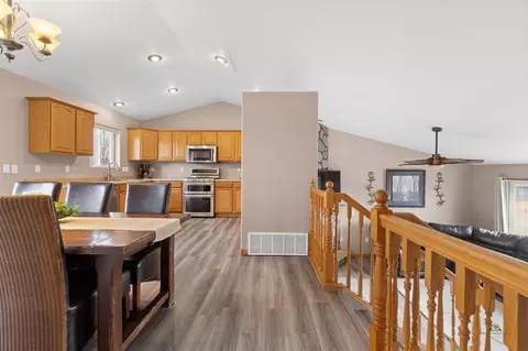 7150 Castlewood Dr, Summerset, SD 57718 photo 9