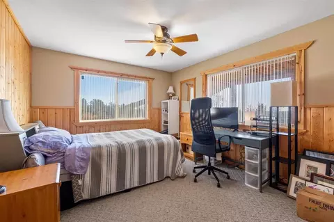 Bedroom - 11431 Wrangler Rd, Custer, SD 57730 photo 5 of 6