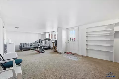1714 8th Ave, Belle Fourche, SD 57717 photo 17