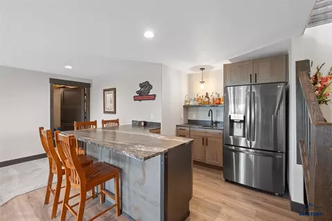 Kitchen - 6621 Green Mountain Ct, Spearfish, SD 57783 photo 5 of 6