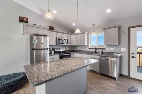 1220 Kenai Dr, Box Elder, SD 57719 photo 5