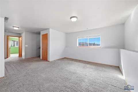 524 Freude Ln, Box Elder, SD 57719 photo 15