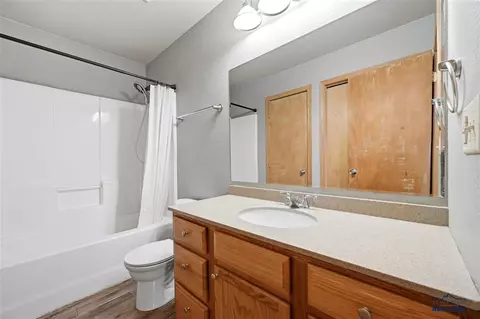 524 Freude Ln, Box Elder, SD 57719 photo 9