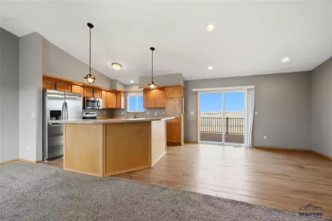 524 Freude Ln, Box Elder, SD 57719 photo 6