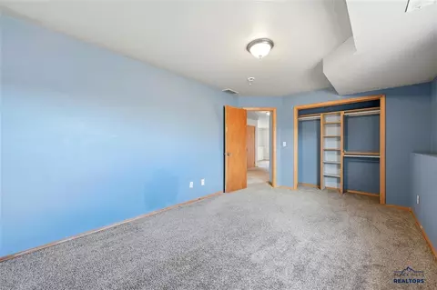 524 Freude Ln, Box Elder, SD 57719 photo 17