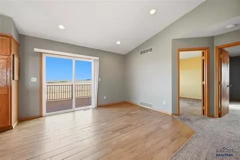 524 Freude Ln, Box Elder, SD 57719 photo 5