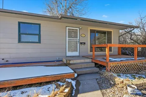 801 N Yale St, Spearfish, SD 57783 photo 2