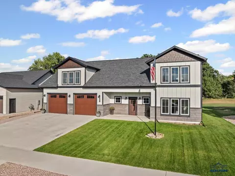 3852 E Beartooth Loop, Spearfish, SD 57783 photo 3