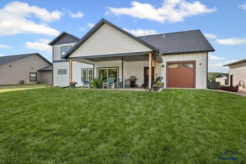 3852 E Beartooth Loop, Spearfish, SD 57783 photo 6