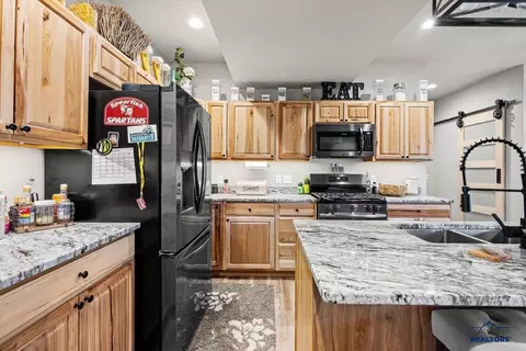 3852 E Beartooth Loop, Spearfish, SD 57783 photo 8
