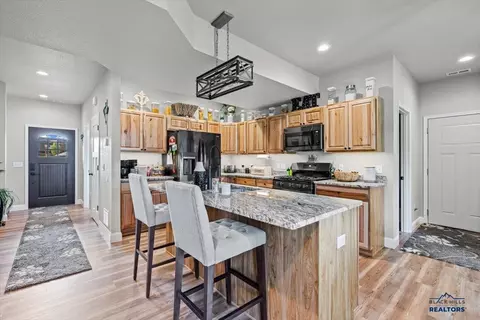 3852 E Beartooth Loop, Spearfish, SD 57783 photo 7