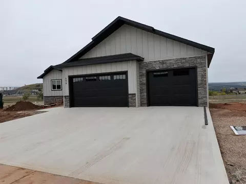 598 Gooseberry Rd, Spearfish, SD 57783 photo 3