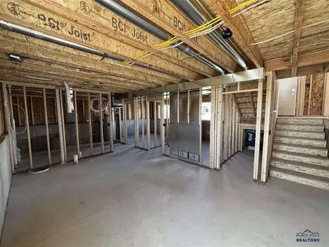 Entry Way - 865 Bushnell Ct, Box Elder, SD 57719 photo 2 of 3