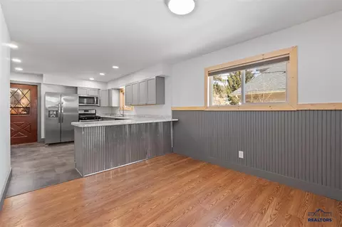 125 S Galena St, Lead, SD 57754 photo 3