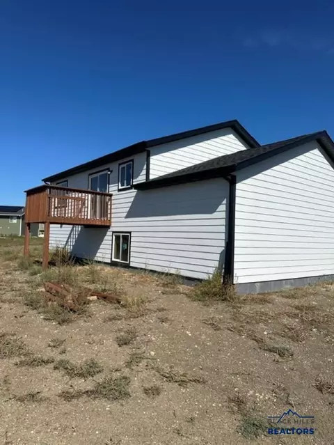 860 Bushnell Ct, Box Elder, SD 57719 photo 3