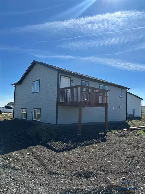 864 Bushnell Ct, Box Elder, SD 57719 photo 6