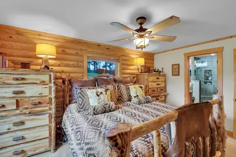 Bedroom - 11821 Diamond Dr, Custer, SD 57730 photo 2 of 4